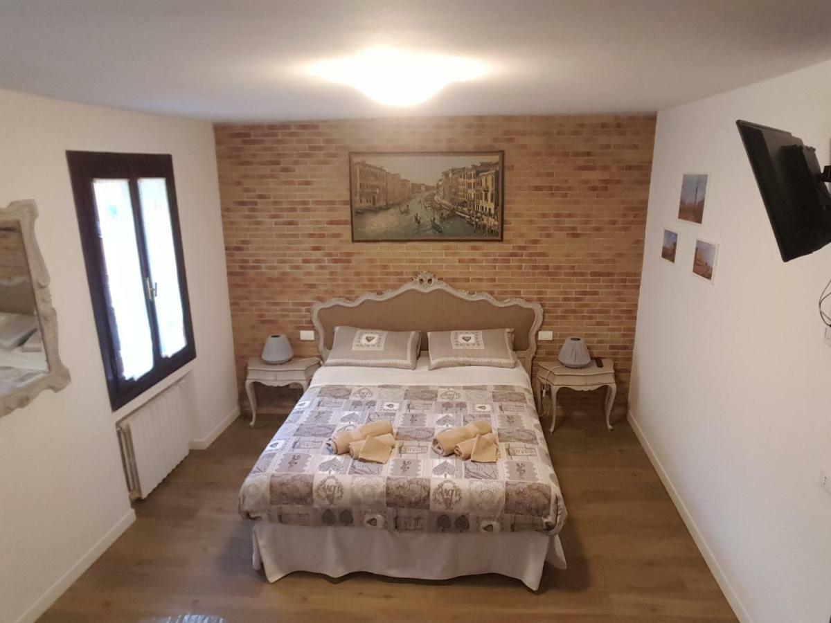 La Corte Incantata  Venezia Esterno foto